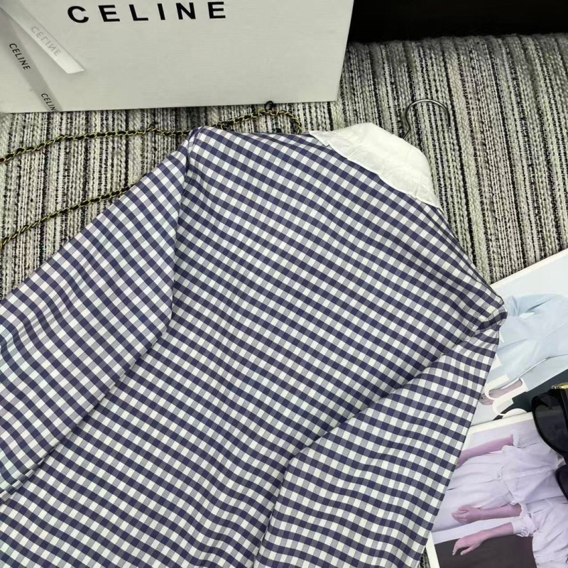 Ce1i*e outwears